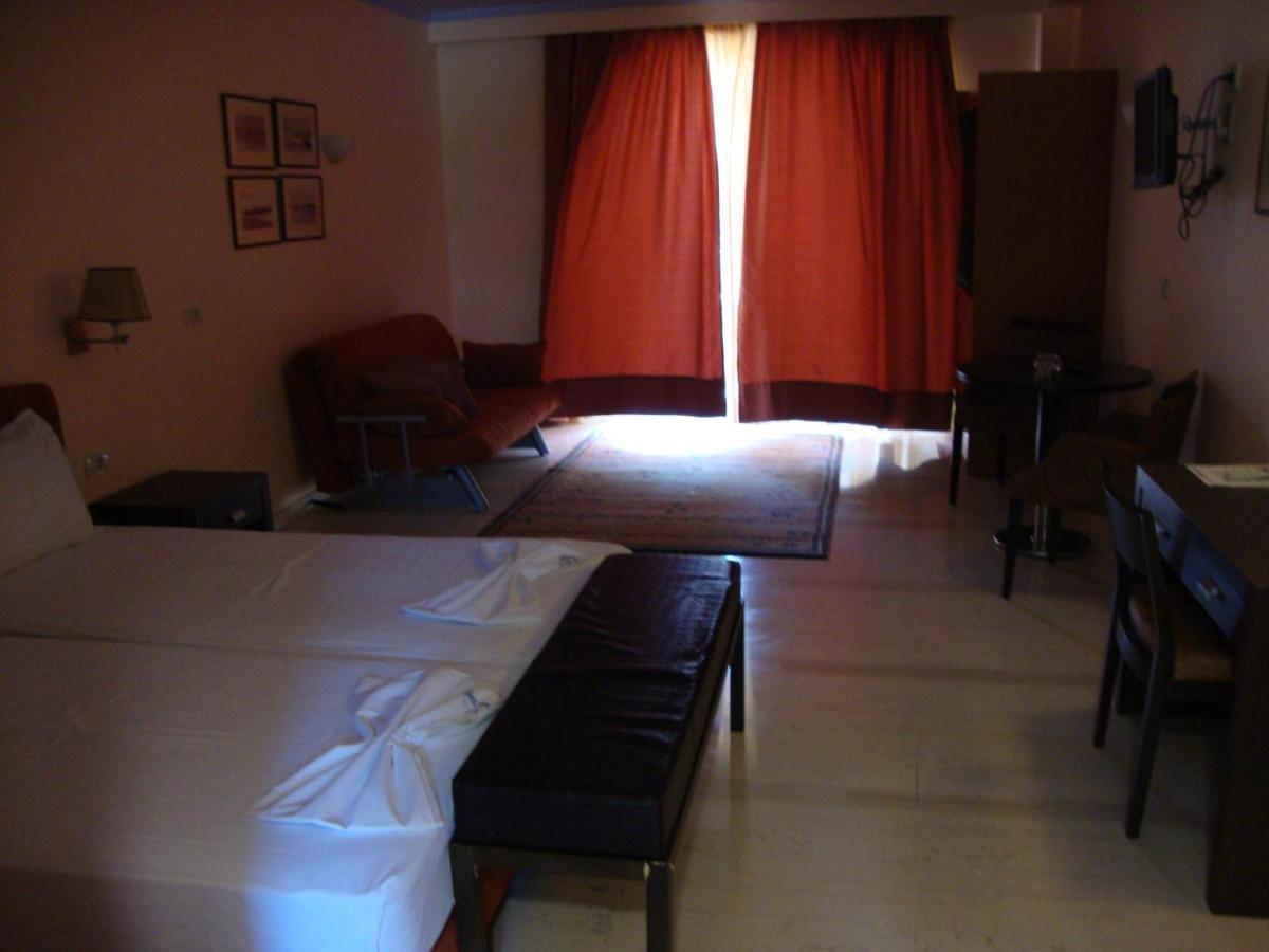 Captain Stavros Hotel Nydri  Extérieur photo